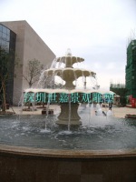 广场喷泉雕塑   高3.2米